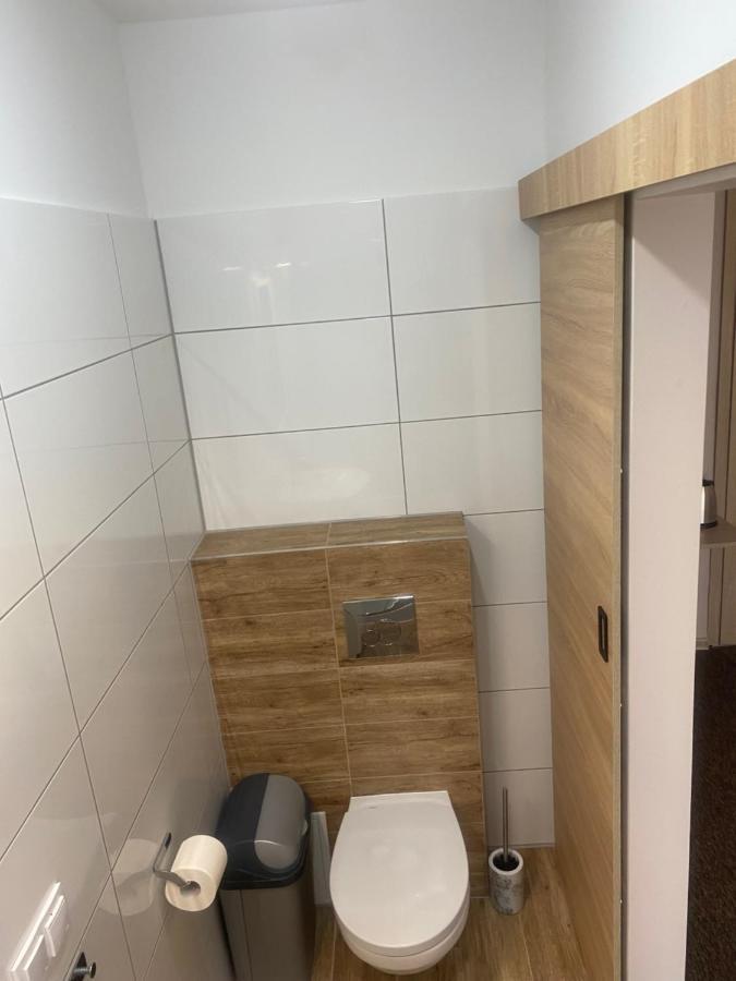 Pokoje Goscinne " Awia " Łeba Exterior foto