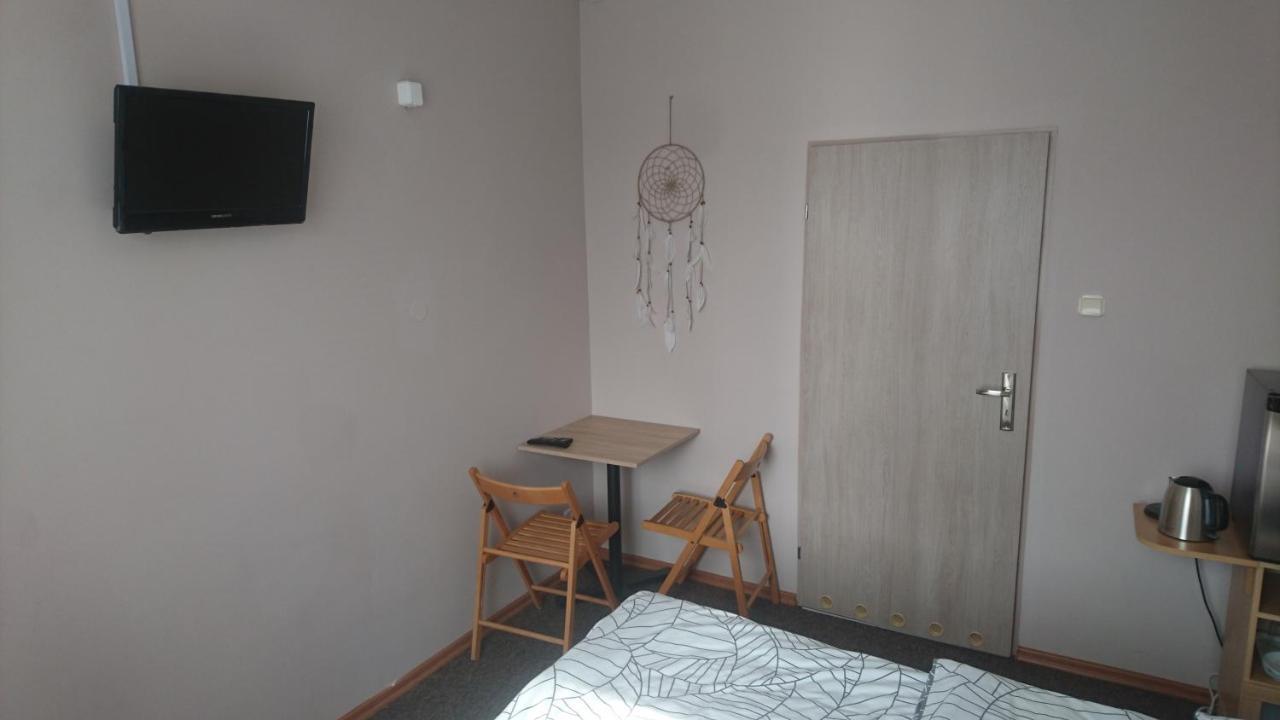Pokoje Goscinne " Awia " Łeba Exterior foto